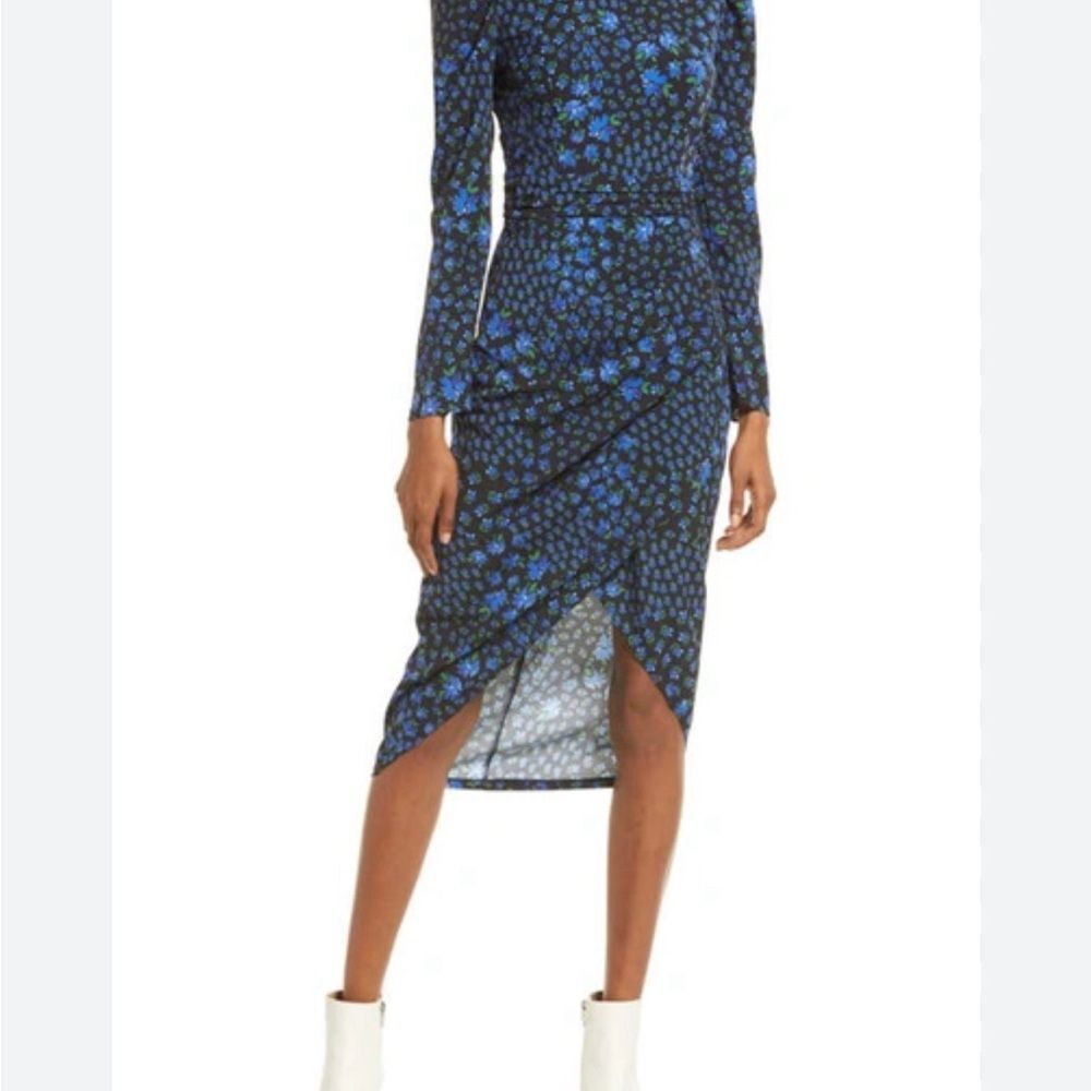 Saylor Aphrodite Blue Floral Long Sleeve Puff Shoulder Tulip Hem Dress- Small